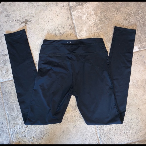 Varley Workout Set - Picture 3 of 5